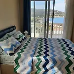 Villa Karaburun'da Deniz Manzaralı Ferah Dubleks Villa