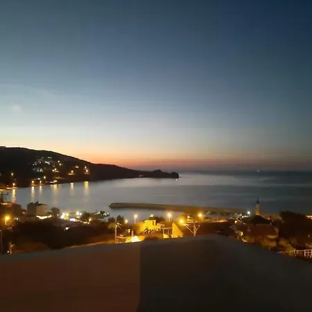 Karaburun'da Deniz Manzarali Ferah Karaburun (Izmir)