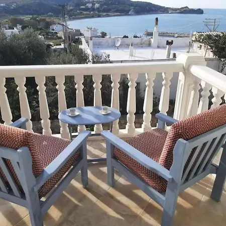 Karaburun'da Deniz Manzarali Ferah *